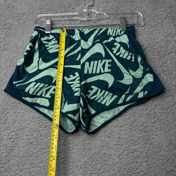 Nike Running Shorts Girls Large Green Logo Active Athletic - Picture 3 of 6